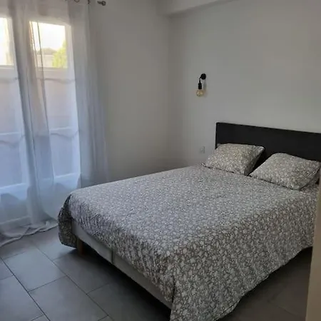 Joli De 68m2 Proche Bastia *